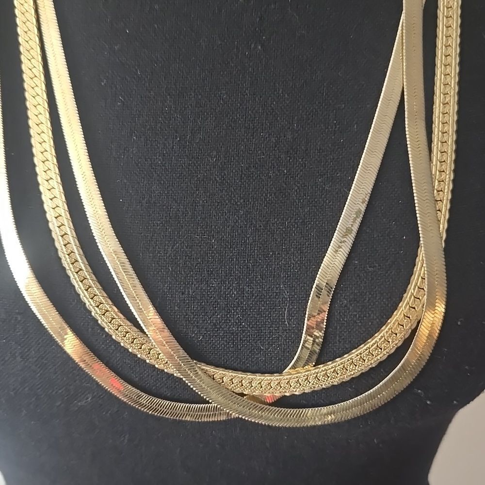 Vintage Herringbone gold toned necklaces. - Picture 2 of 11